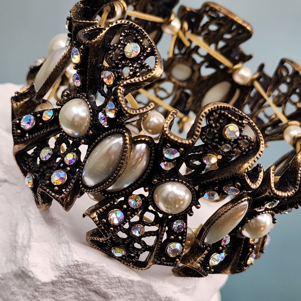 Antique Gold Tone Filigree Stretch Bracelet Faux Pearl AB Rhinestone Gothic